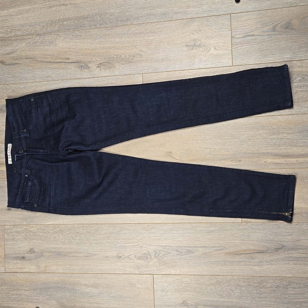 J Brand skinny fit low rise dark wash jeans with ankle seam zippers, size 27